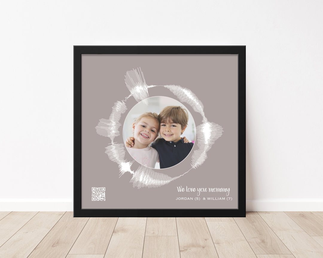 Circular Voice Recording & Photo Gift for Mom