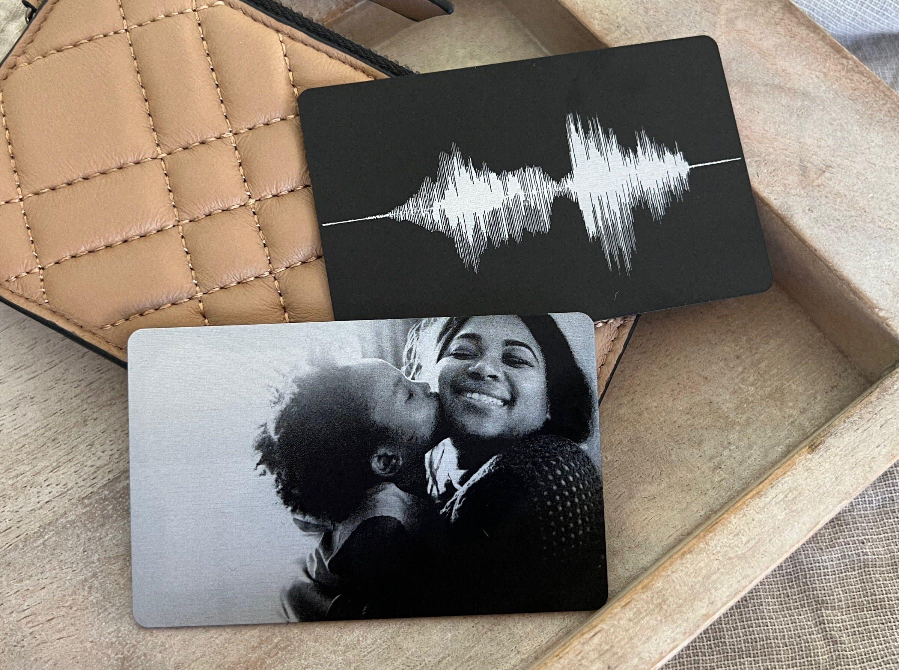 Personalized Unique Gift For Mom - Sound Wave Art Metal Wallet