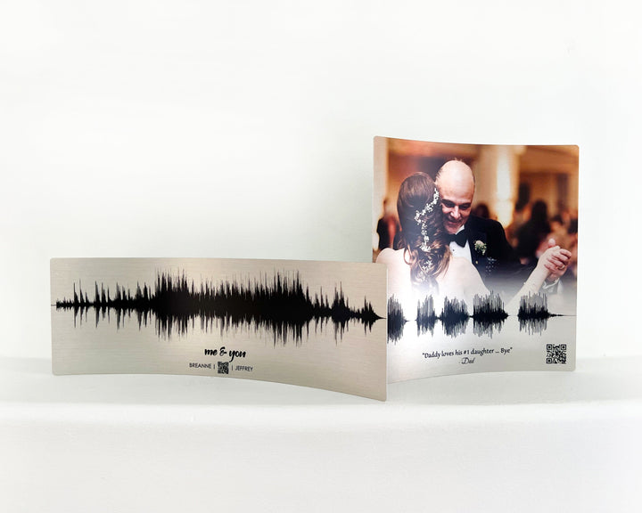 Father's Day Custom Voice Art: Curved Metal Sound Wave Gift