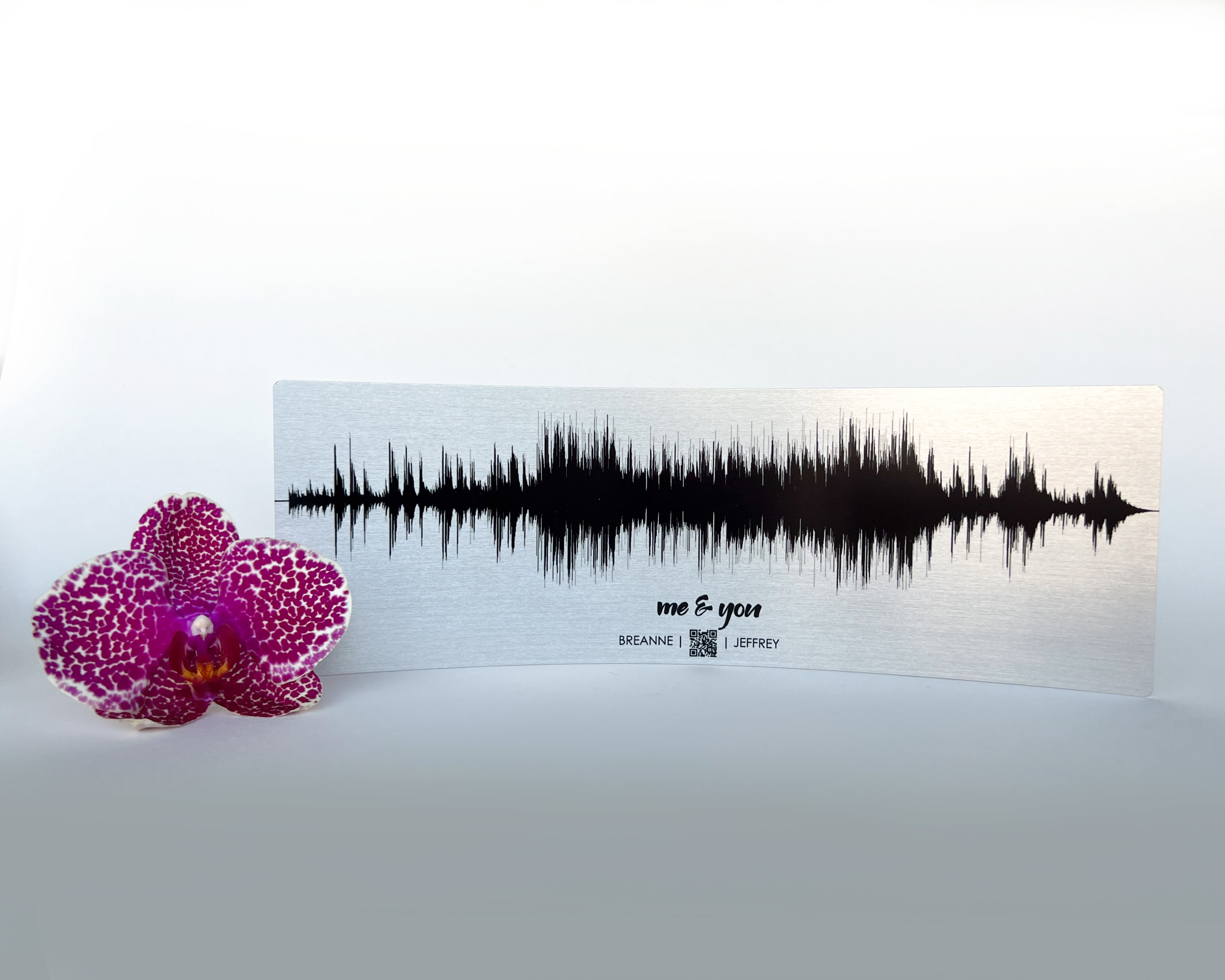 Custom Voiceprint Art: a Timeless Anniversary Present – Artsy